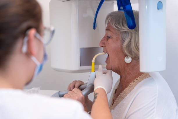 Best Emergency Tooth Extraction in Rohnert Park, CA